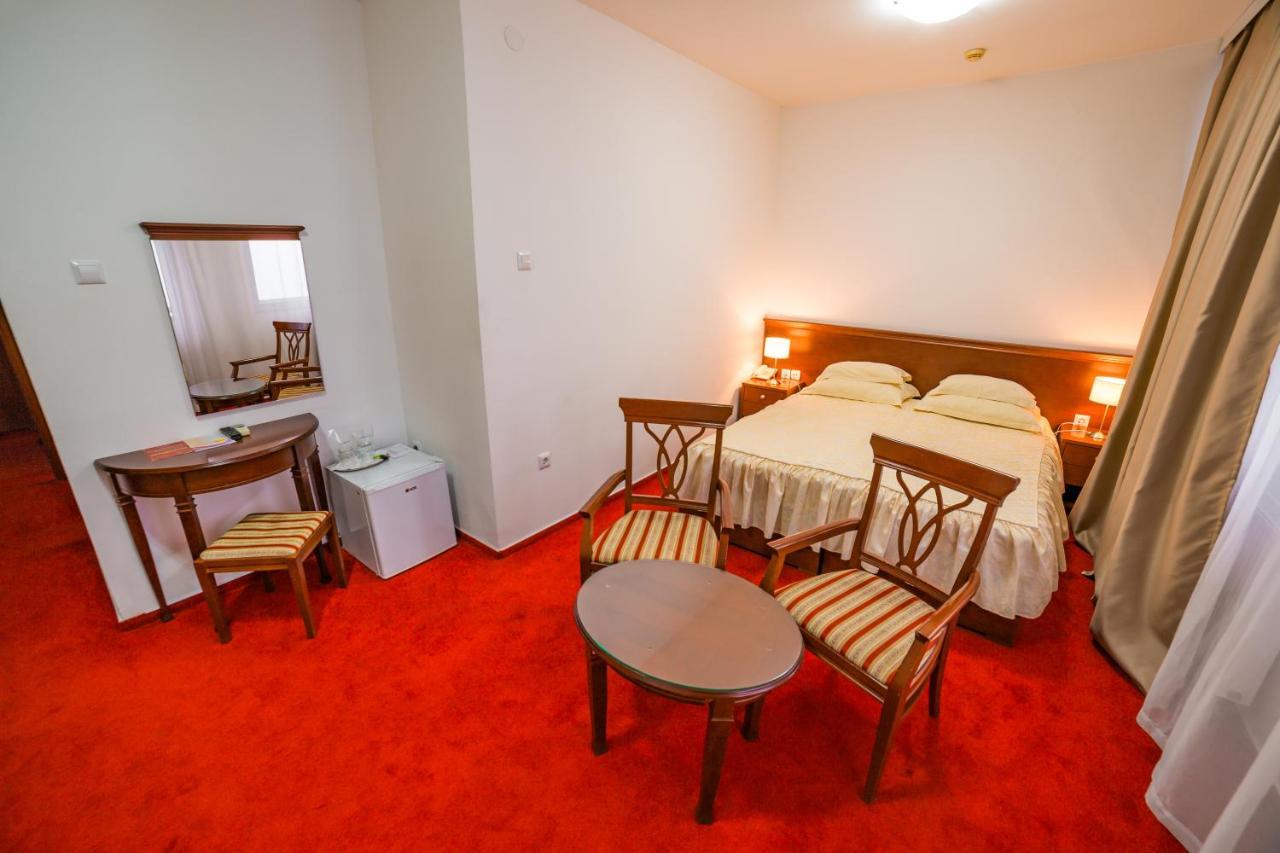 Hotel San Terme Laktasi Laktaši Quarto foto